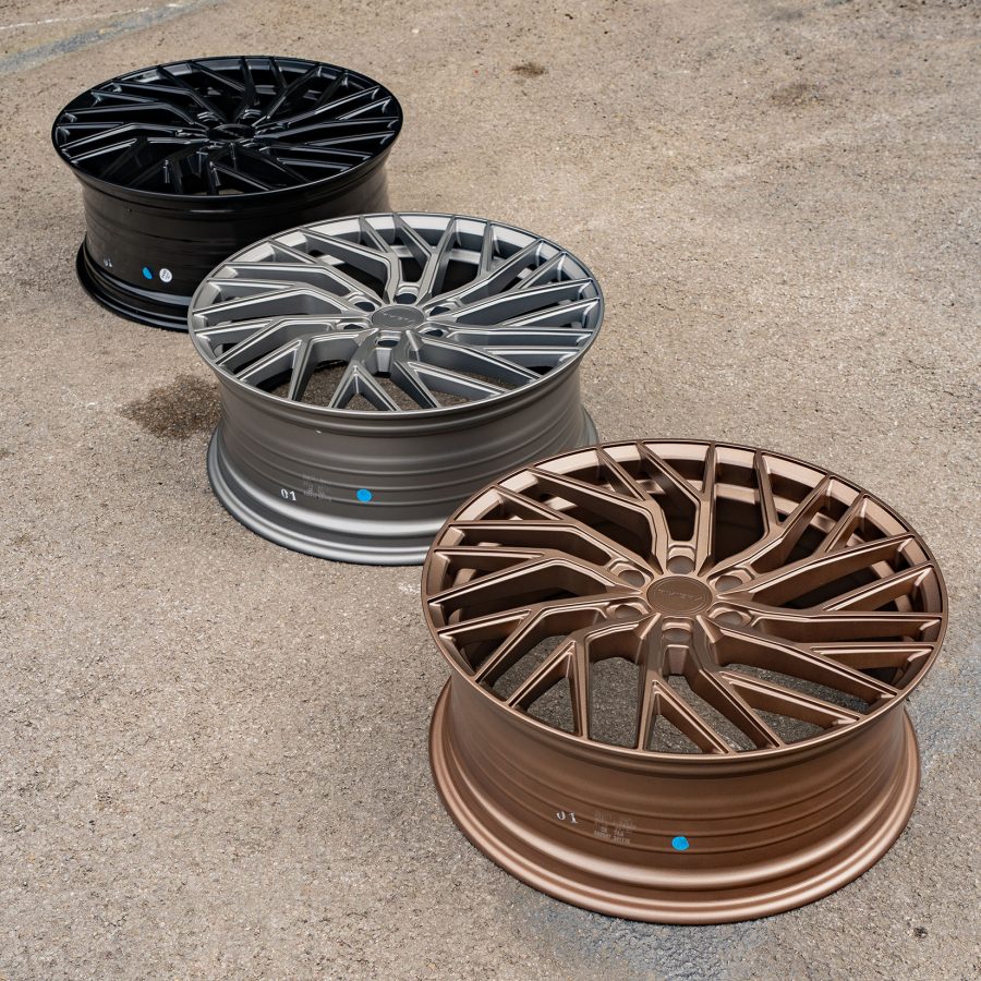 Riviera RF17 All 3 Finishes