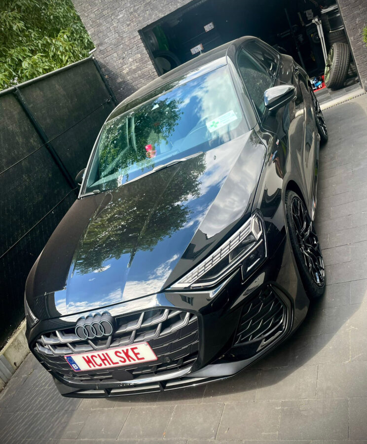 Audi A3 Sportback 8Y Riviera RF5 Gloss Black