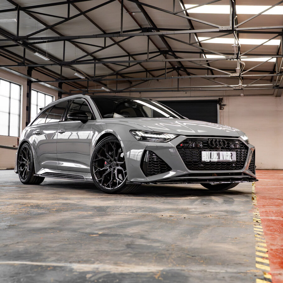 Audi RS6 C8 Riviera RF5 Gloss Black