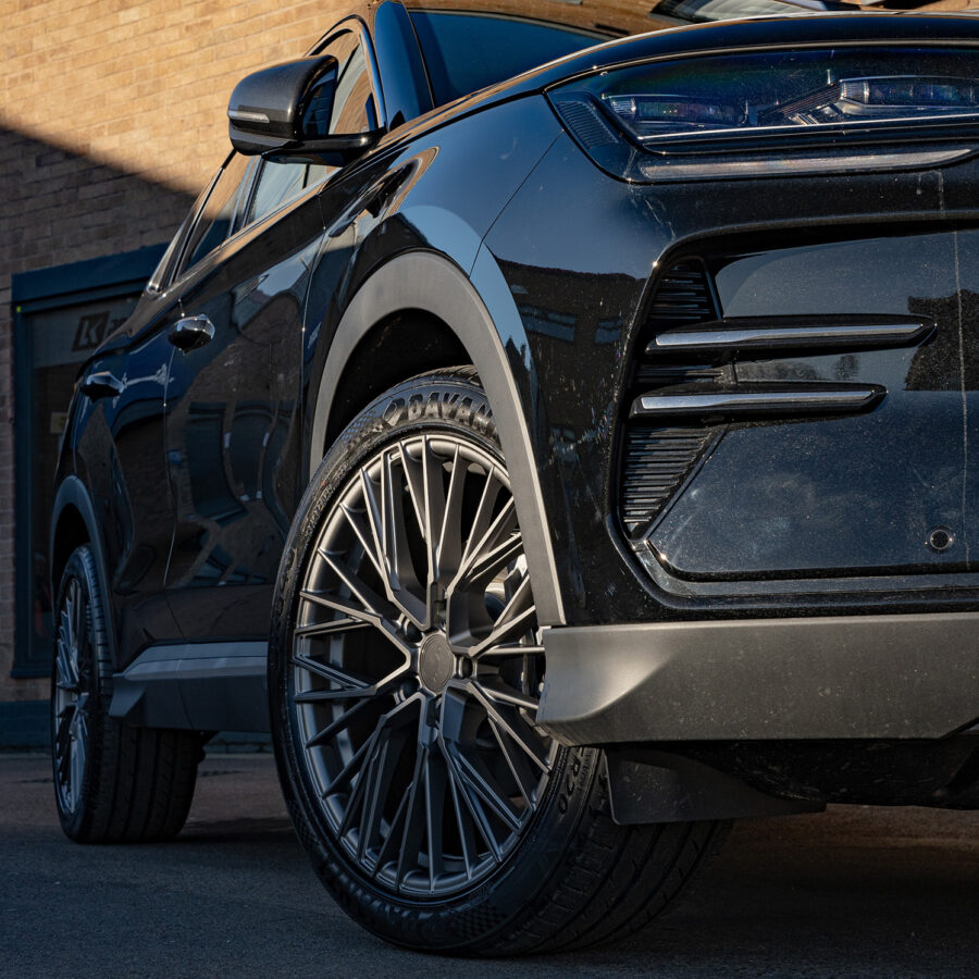 BYD Seal U DM-i Riviera RF11 Matt Gunmetal