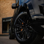 Land Rover Defender 90 Riviera RF10 Black Polished Dark Tint