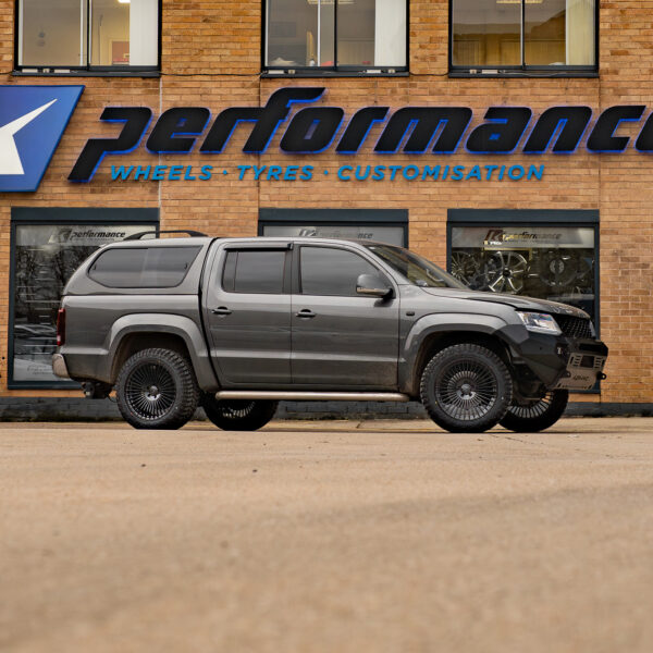 Volkswagen Amarok Riviera RV1 Gloss Black