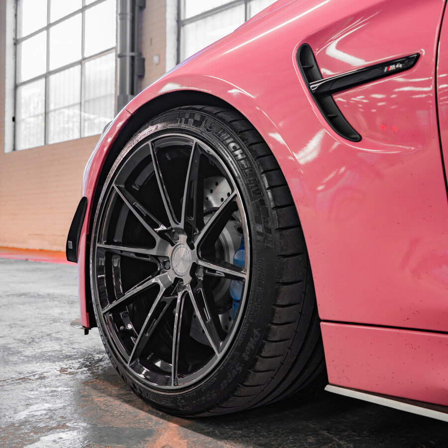 Exclusive Rons Pink BMW M4 F82 Riviera RF6 Black Polished Dark Tint