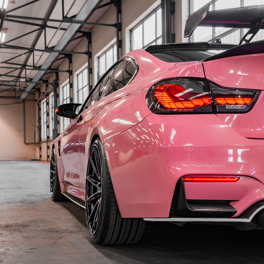 Exclusive Rons Pink BMW M4 F82 Riviera RF6 Black Polished Dark Tint