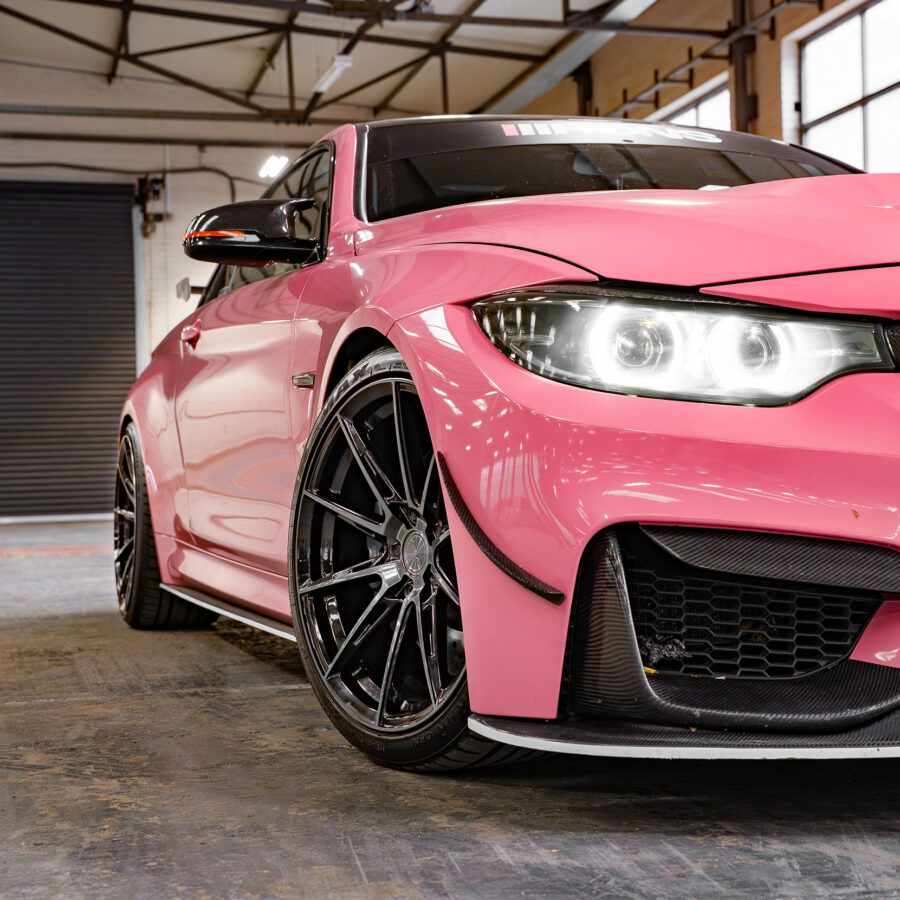 Exclusive Rons Pink BMW M4 F82 Riviera RF6 Black Polished Dark Tint