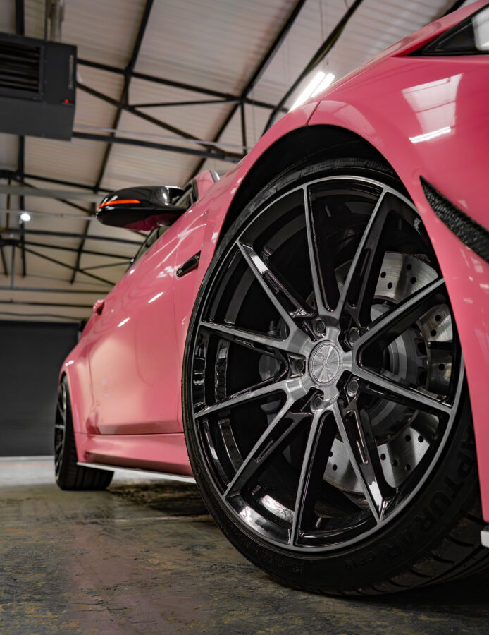 Exclusive Rons Pink BMW M4 F82 Riviera RF6 Black Polished Dark Tint