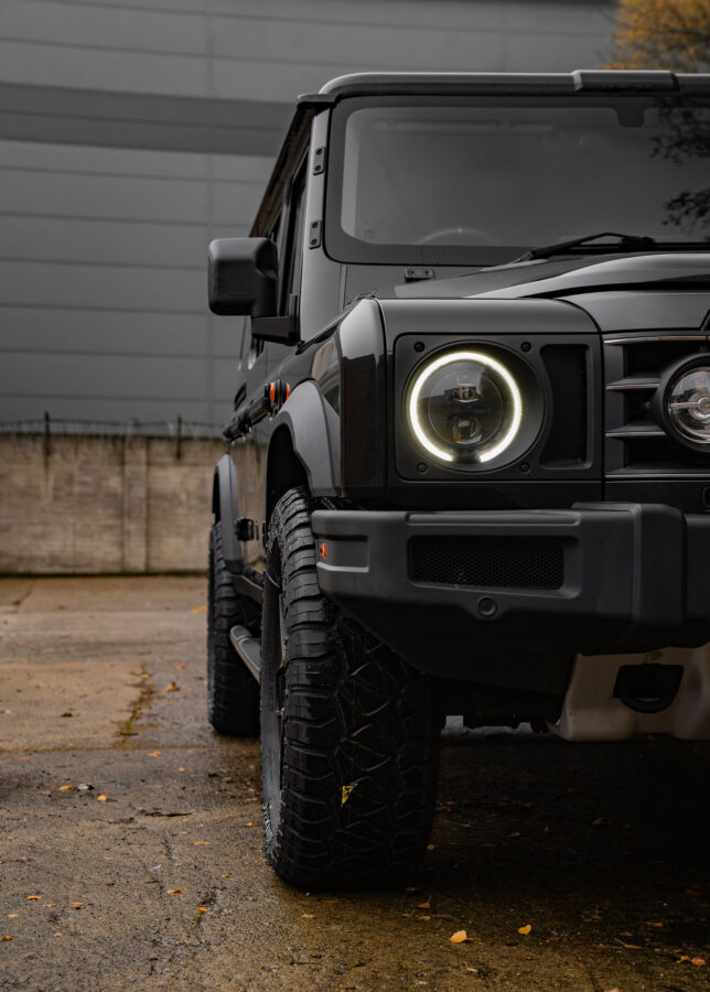 Ineos Grenadier GM Riviera RF16 SB