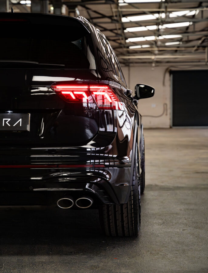 Volkswagen Tiguan R MK2 Riviera RF10 Black Polished Dark Tint