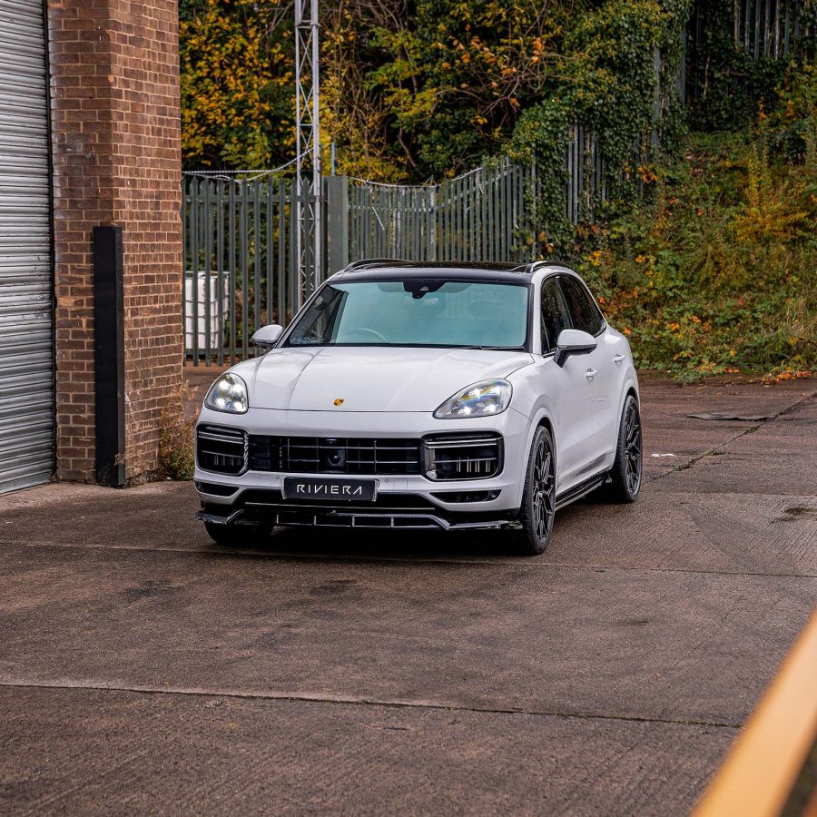 Porsche Cayenne Turbo E3 9Y Riviera RF108 Gloss Black