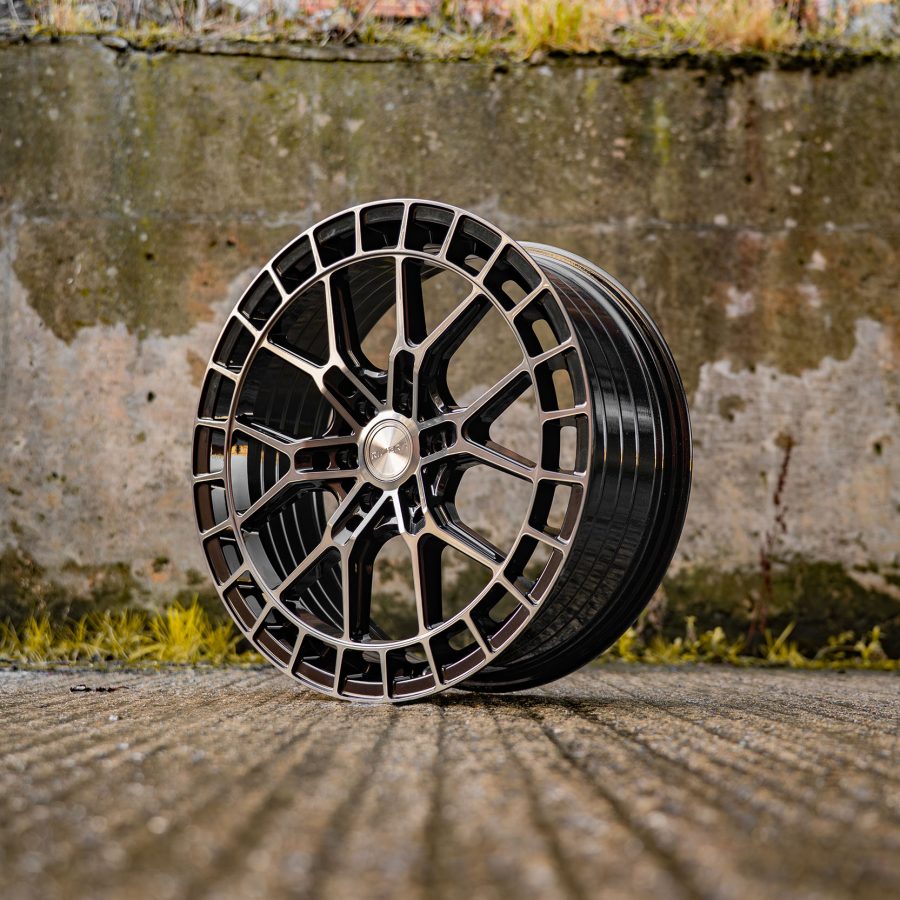 Riviera RF26 All Three Finishes