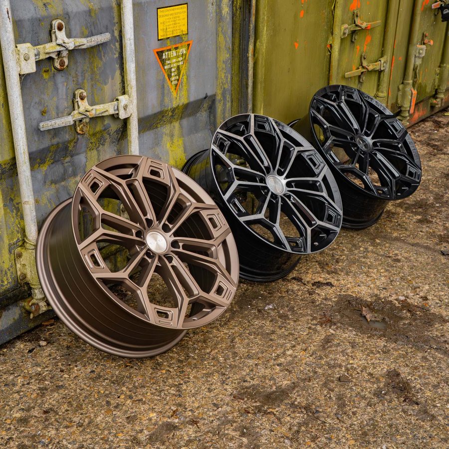 Riviera RF27 All Three Finishes