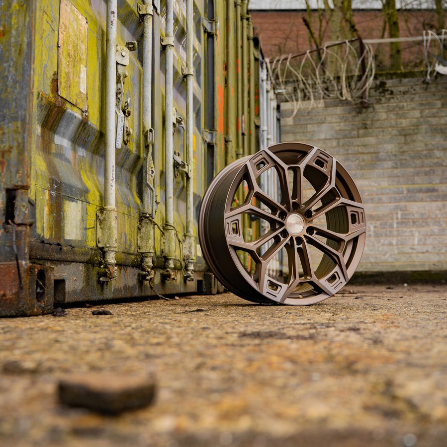 Riviera RF27 All Three Finishes