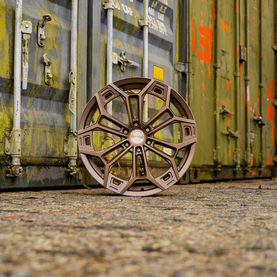 Riviera RF27 All Three Finishes