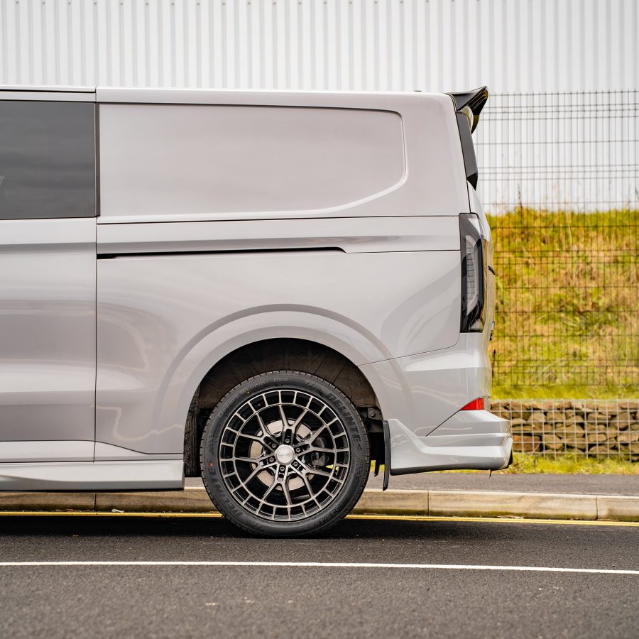 Ford Transit Custom MK2 Riviera RF26 Black Polished Dark Tint