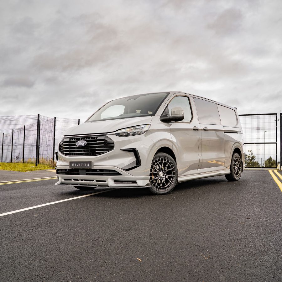Ford Transit Custom MK2 Riviera RF26 Black Polished Dark Tint
