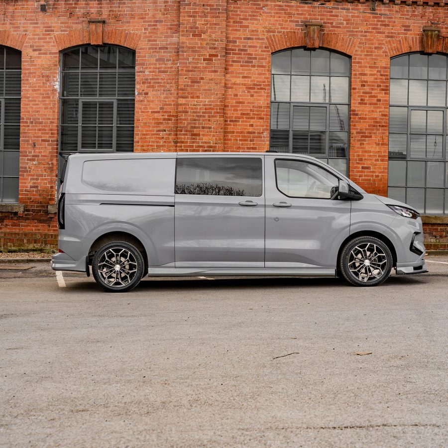 Ford Transit Custom MK2 Riviera RF27 Black Polished Dark Tint