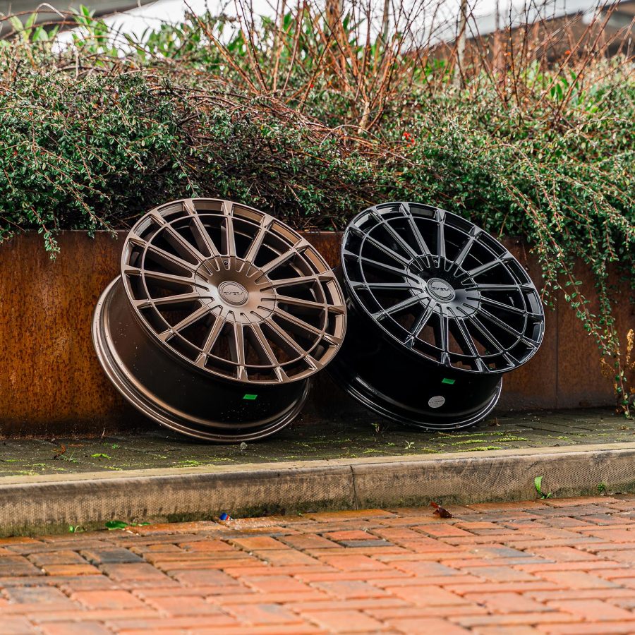 Riviera RF20 Both Finishes