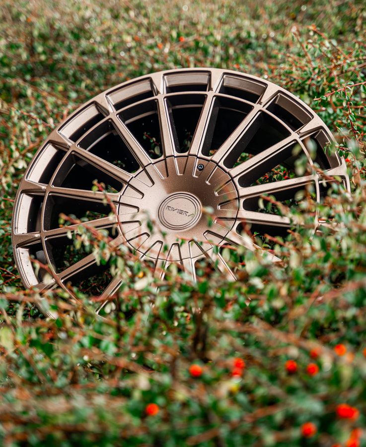 Riviera RF20 Matt Bronze