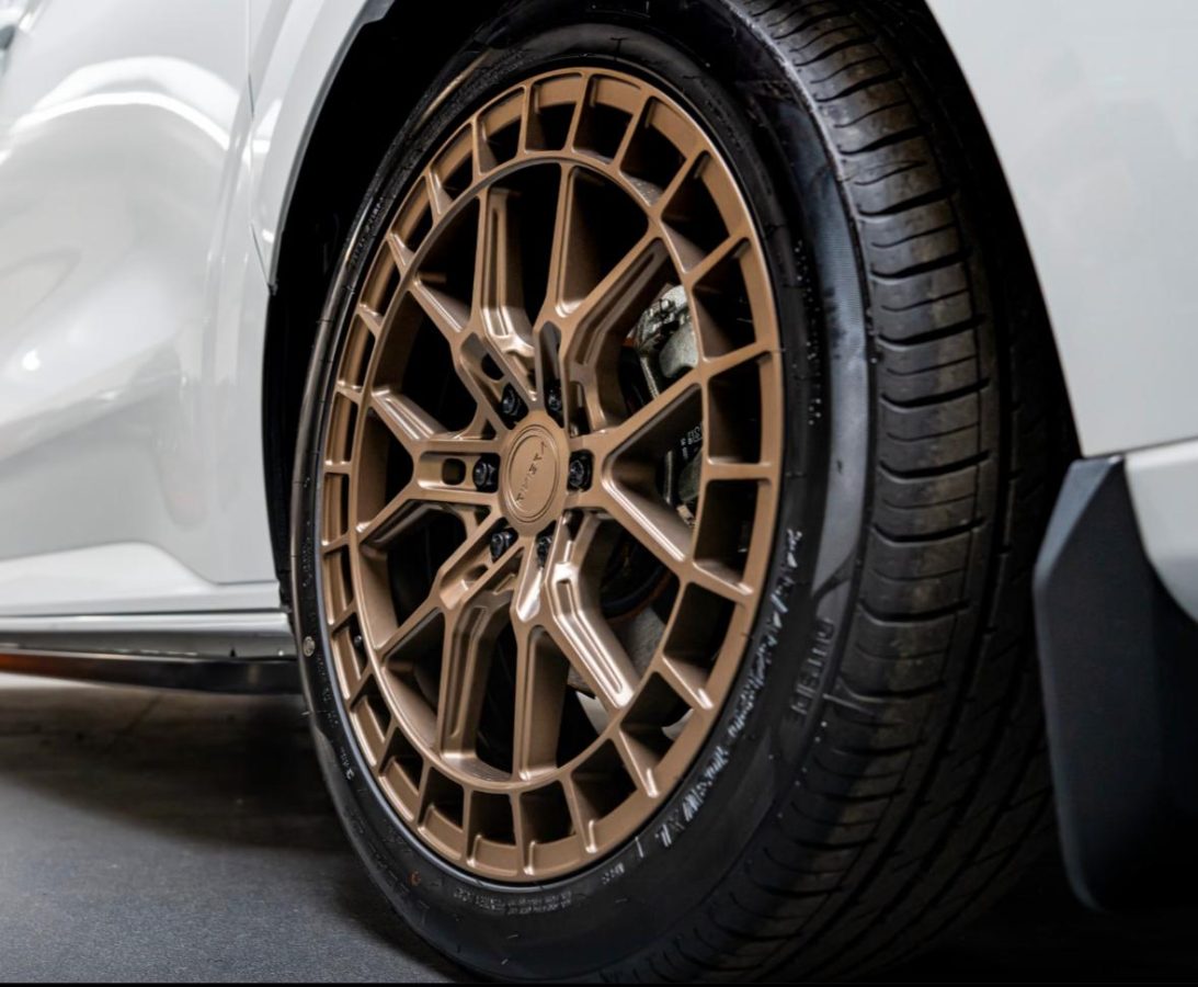 Volkswagen Transporter T7 Riviera RF26 Matt Bronze