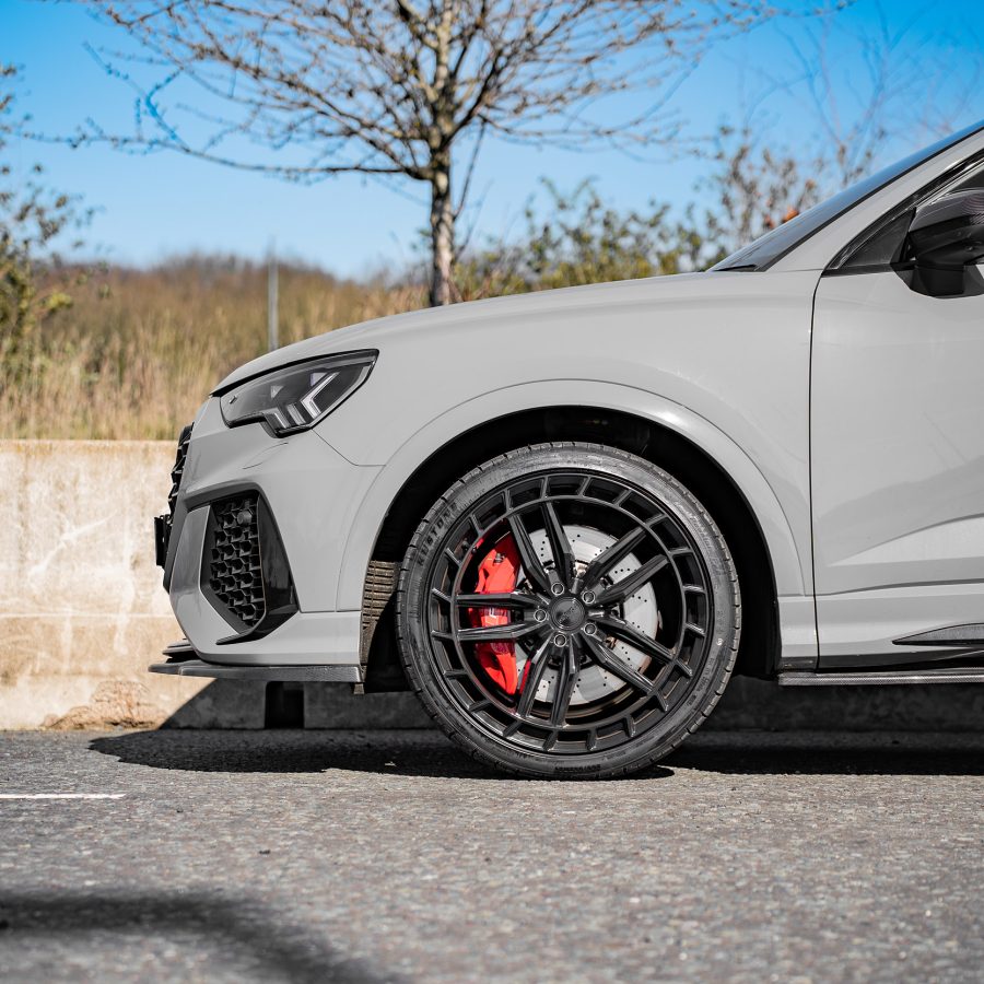 Audi RSQ3 Sportback F3 Riviera RF23 Gloss Black