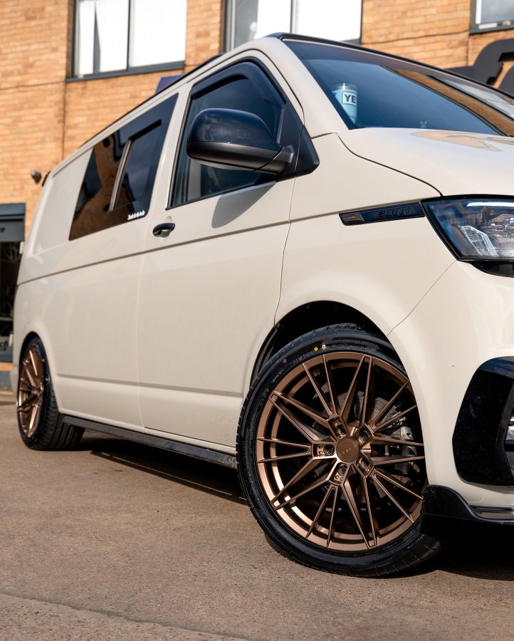 Volkswagen Transporter - Riviera RF13 Bronze