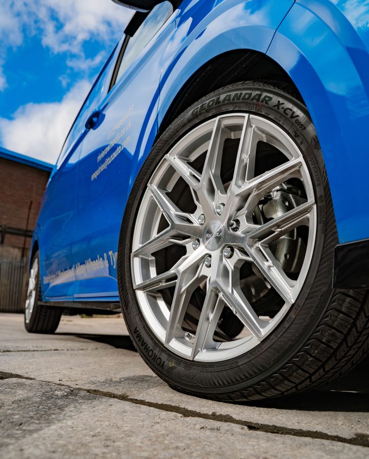 Volkswagen Transporter T7 Riviera RF16 Silver Polished